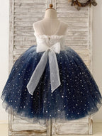 Impresionante vestido de niña azul degradado de tul hasta la rodilla 