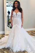 Vestidos de novia de encaje sin mangas con escote en V a precios asequibles
