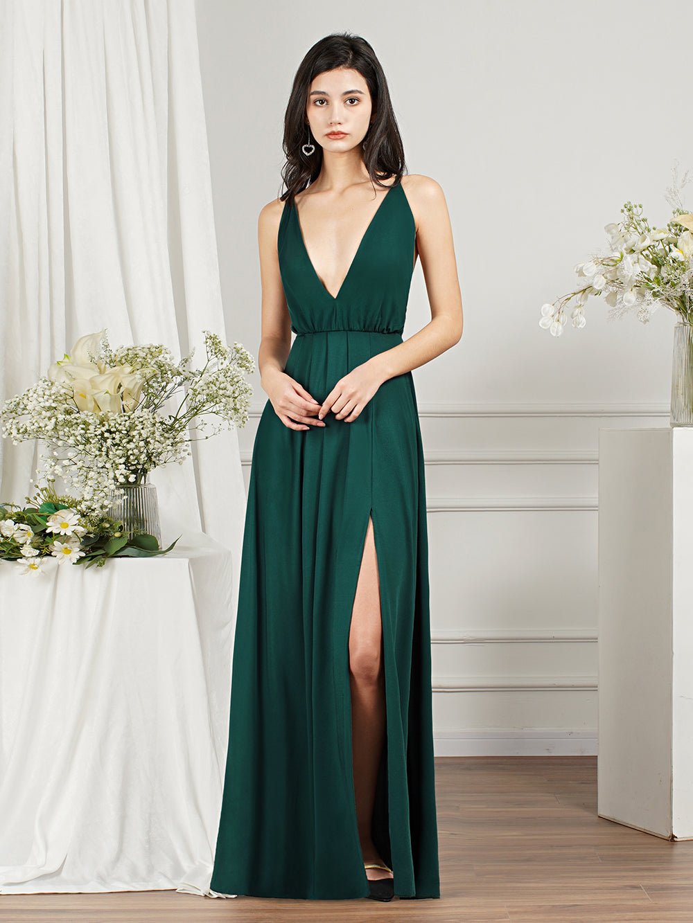 Vestidos de dama de honor de gasa con tirantes y escote en V a precios asequibles