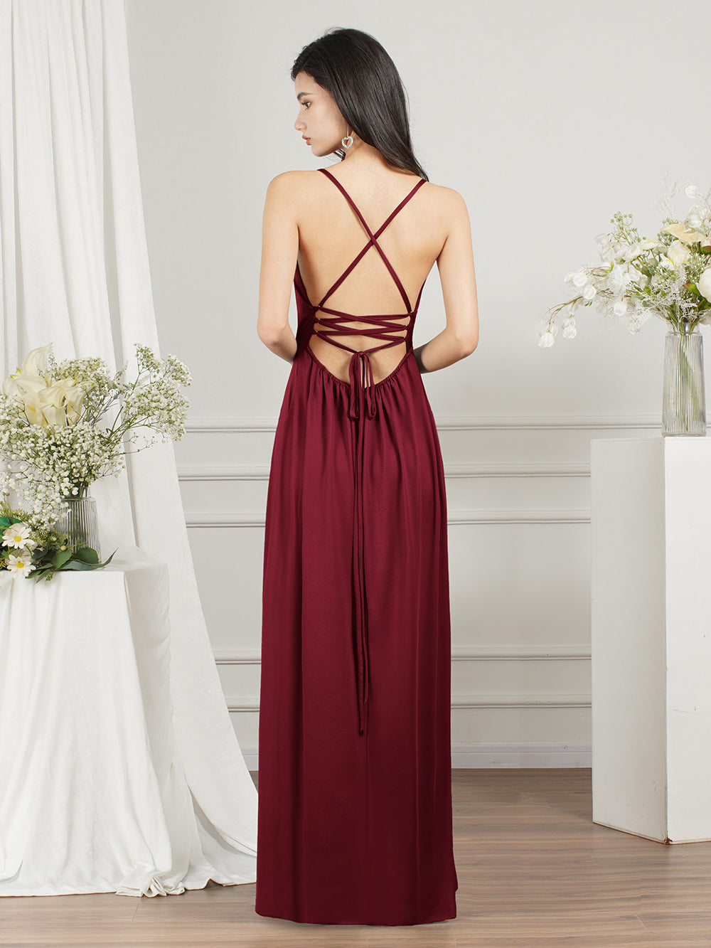 Vestidos de dama de honor de gasa con tirantes y escote en V a precios asequibles