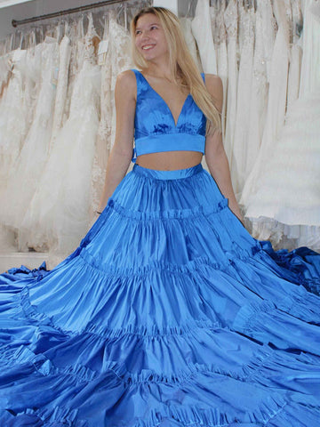 Aloe | Robe de bal deux pièces jaune en taffetas à volants, col en V et coupe trapèze | Aloe