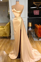Magnifique robe de bal longue champagne fendue, sans bretelles, en solde