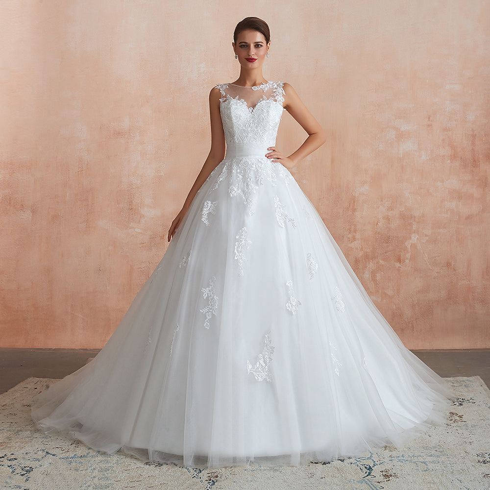 Impresionante vestido de novia largo de corte A con apliques de encaje y tul