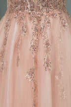 Robe de soirée longue à sequins, décolleté en V, longueur au sol. Magnifique robe de bal longue à sequins.