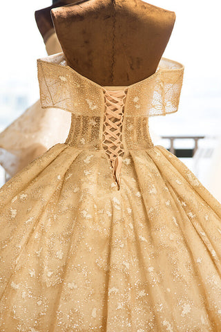 Magnifique robe de mariée bustier à manches courtes et applications de dentelle 