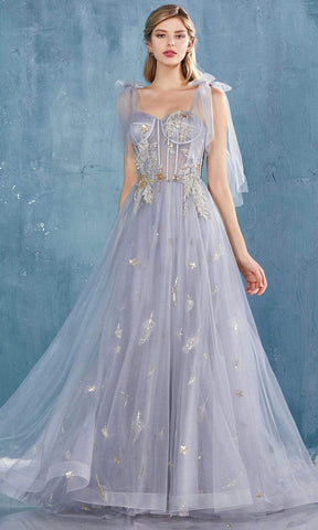 Robe de bal simple trapèze à décolleté cœur