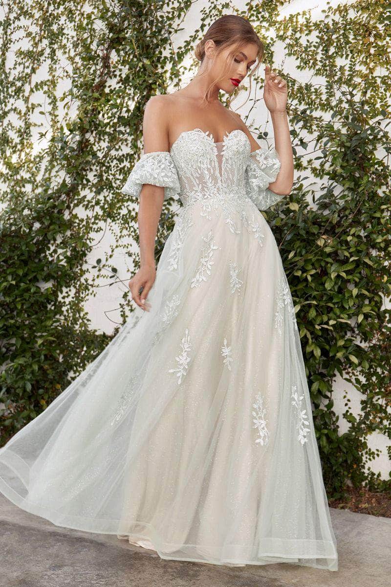 Vestido bordado con escote corazón pronunciado A1046