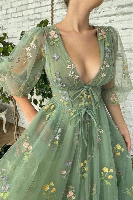 Vestidos de fiesta verdes hasta el tobillo, con escote en V, corte en A y mangas.