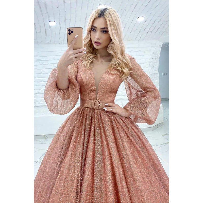Robe de bal scintillante à manches longues et col en V avec poches