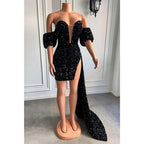 Atractivo vestido de fiesta con escote en V, mangas cortas, lentejuelas y brillantes para chicas negras.
