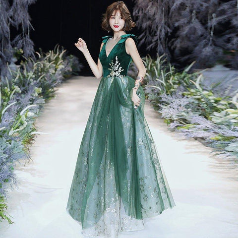 Vestido de noche verde sexy con temperamento de otoño e invierno para mujer