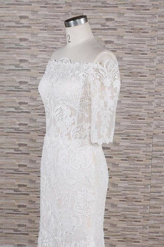 Magnifiques robes de mariée sirène à traîne courte et appliques. Élégantes robes de mariée sirène. 