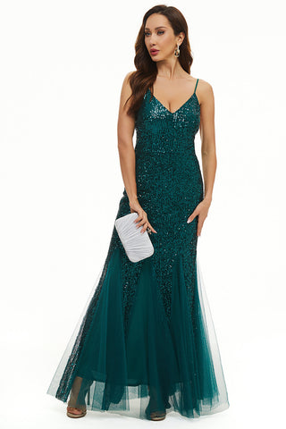 Vestido largo de fiesta negro con lentejuelas y tirantes finos