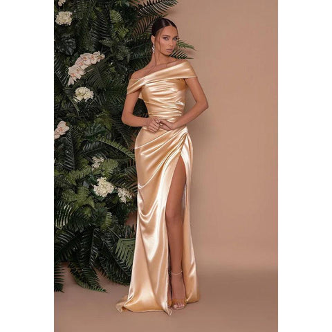 Sheath/Column Off-Shoulder Satin Pleats Split Sleeveless Prom Dress