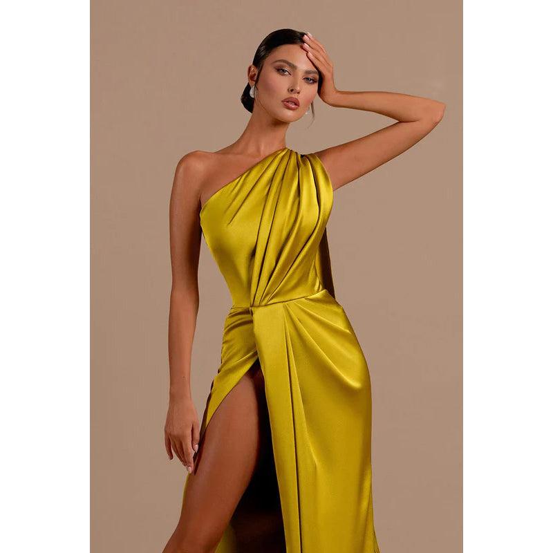 Vestido largo de noche formal de satén con un hombro al descubierto y bolero