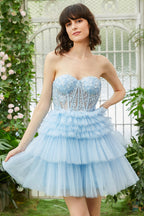 Lindo vestido de fiesta de línea A, escote corazón, corsé rosa claro con volantes