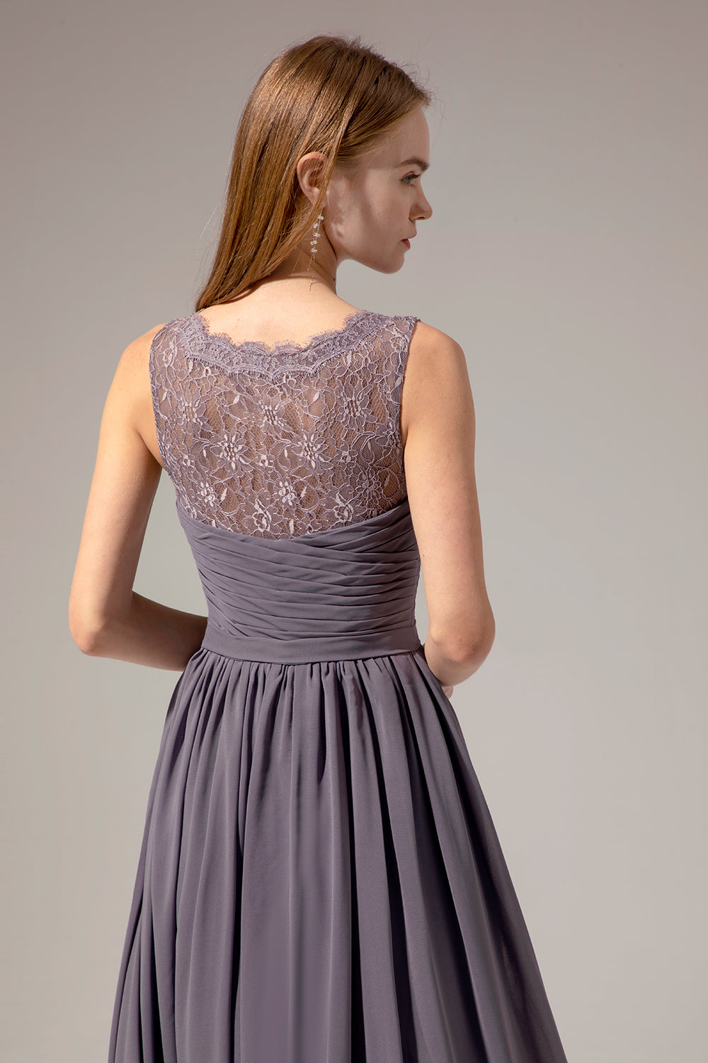 Robe de demoiselle d'honneur longue à col en V