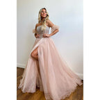 Robe de bal longue en tulle froncé, sans manches et sans bretelles, coupe trapèze, avec fente