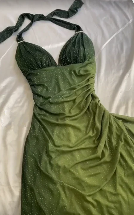 Vestido largo de fiesta de noche de gasa con escote en V verde degradado y cuello halter sexy Y7484