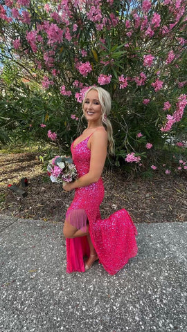 Robe de bal longue à fines bretelles et laçage au dos, ornée de sequins Y35