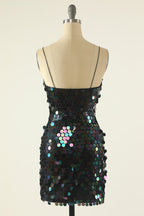 Vestido de cóctel con lentejuelas y tirantes finos