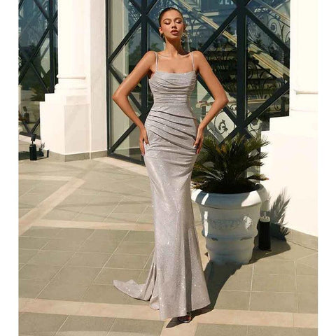Robe de soirée sirène scintillante à bretelles spaghetti 