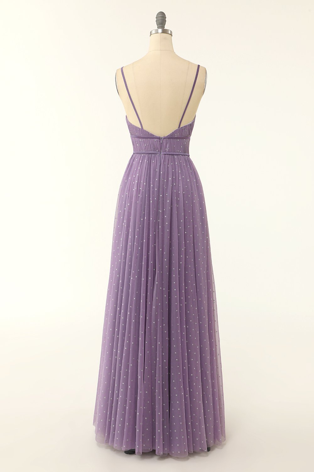 Vestido de dama de honor corte A con tirantes finos y volantes
