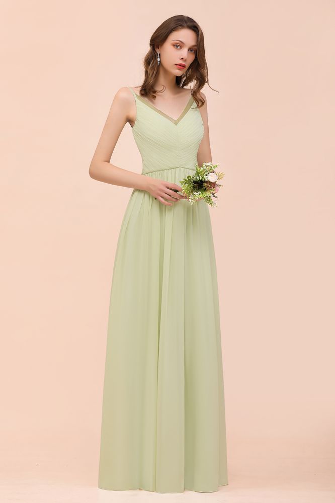 Vestido de dama de honor color salvia con espalda descubierta, largo hasta el suelo, ideal para primavera/verano.