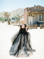 Robe de bal sans manches en dentelle et tulle à décolleté cœur