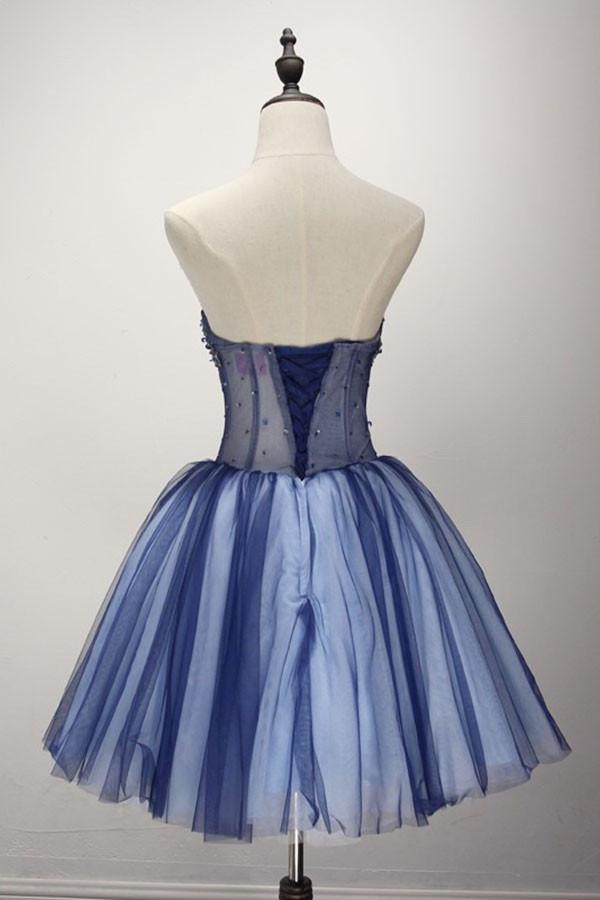 Vestido de baile corto de tul sin tirantes con pedrería para fiesta de bienvenida PG139