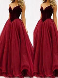 Robe de bal bustier cœur sans manches en tulle, longue jusqu'au sol
