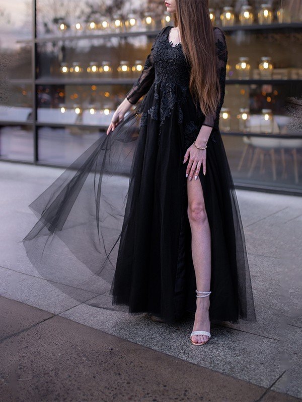 Vestidos de baile de gala largos hasta el suelo, de tul, con mangas largas, apliques y hombros descubiertos.