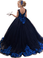 Vestido de gala de tul sin mangas con cuello joya y cola de cepillo para niña de las flores, ideal para bodas y fiestas.