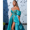 Robe de bal longue fendue à perles et décolleté en cœur 
