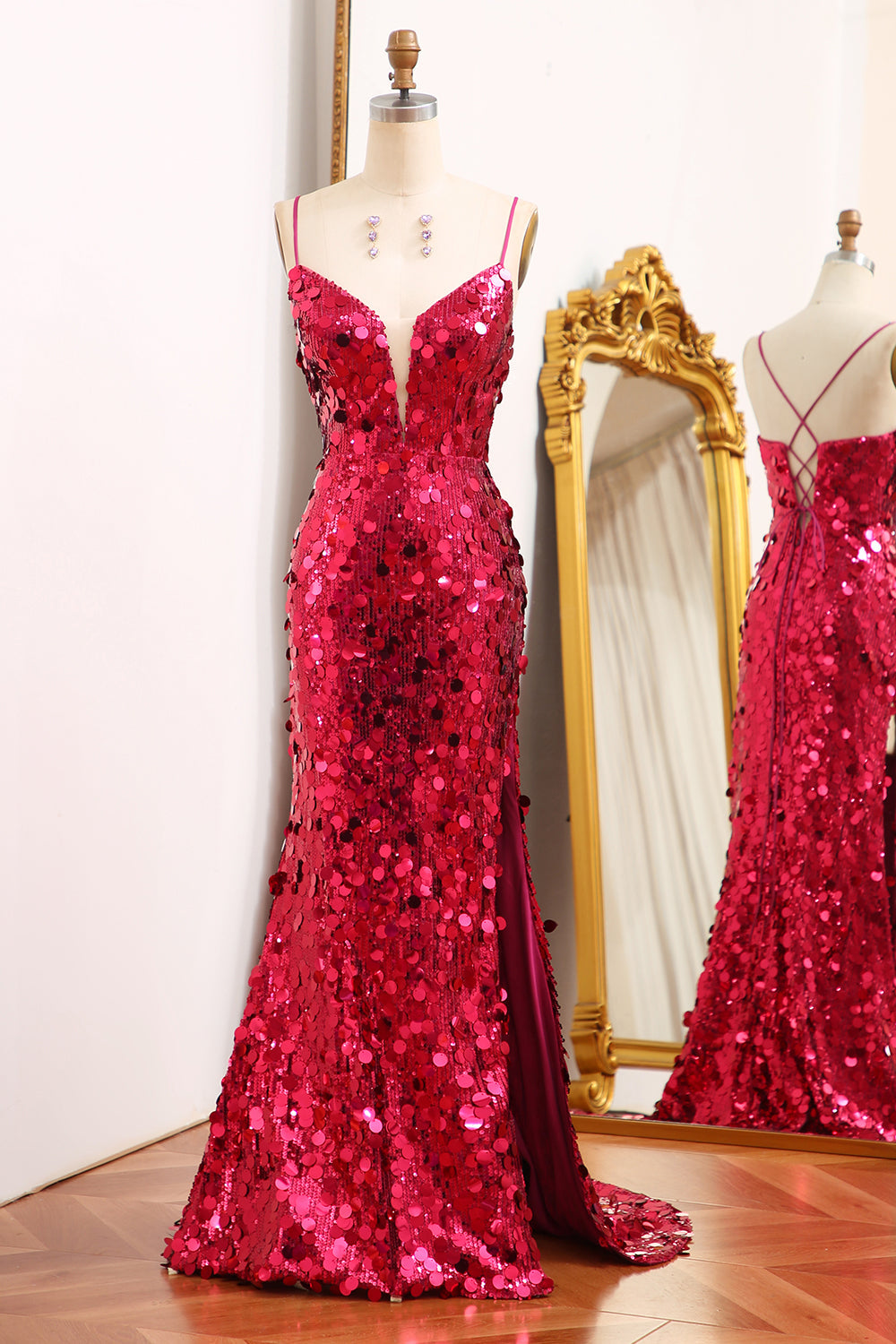 Robe de bal longue sirène violette scintillante à fines bretelles et fente