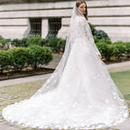 Robe de mariée princesse à manches longues pour femme, romantique, en dentelle, col montant, somptueuse robe de mariée bohème ornée d'appliqués 