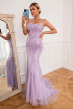 Robe de bal longue sirène violet clair avec appliques
