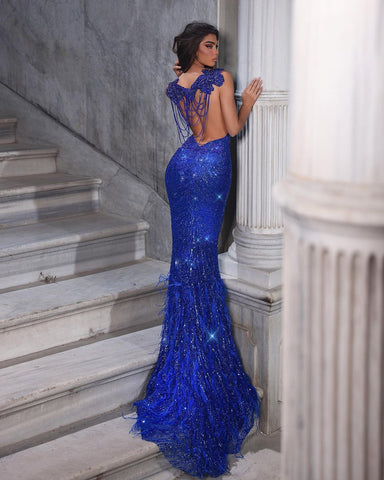 Beautiful Floor Length Sweetheart Sleeveless Spaghetti Straps Mermaid Sequined Prom Dress with Fur