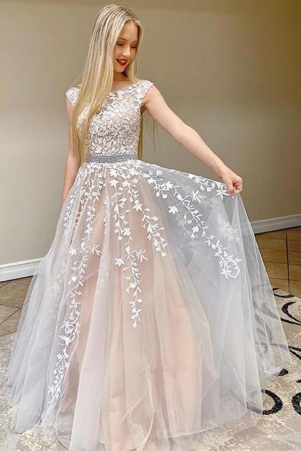 Robe de bal en dentelle magnifique, longue robe de soirée en tulle à manches courtes