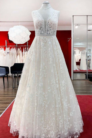 Preciosos vestidos de novia largos de corte A con apliques de encaje, tul y espalda descubierta