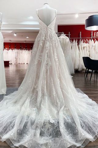 Hermosos vestidos de novia largos de corte A, tul, encaje, escote en V, espalda descubierta