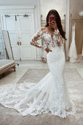 Magnifique robe de mariée sirène longue à manches longues et col en V en dentelle