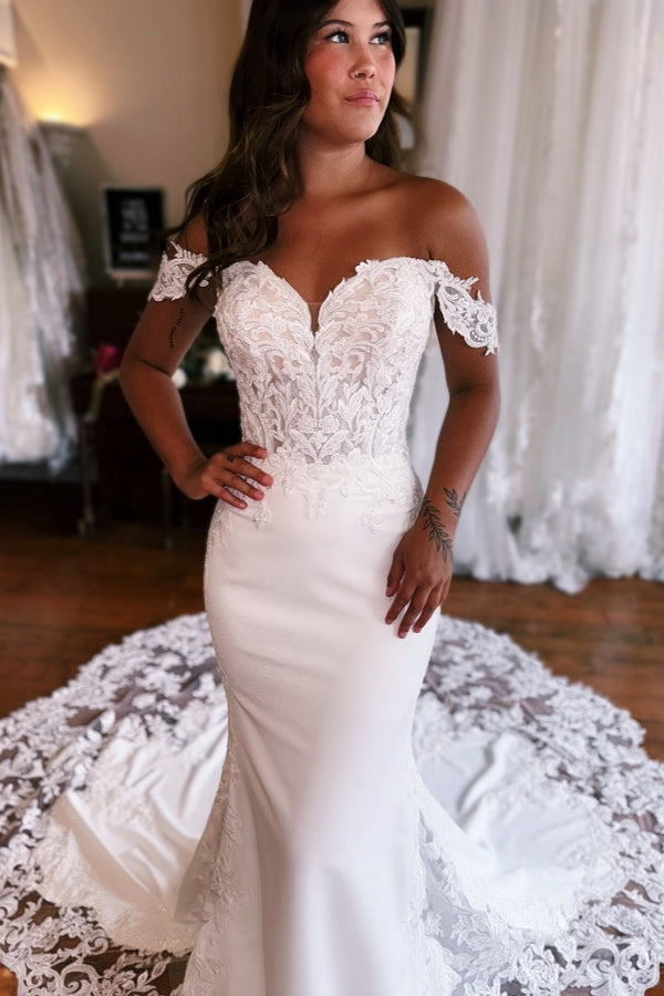 Magnifique robe de mariée sirène longue en dentelle et satin, épaules dénudées
