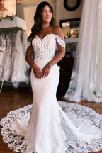 Magnifique robe de mariée sirène longue en dentelle et satin, épaules dénudées