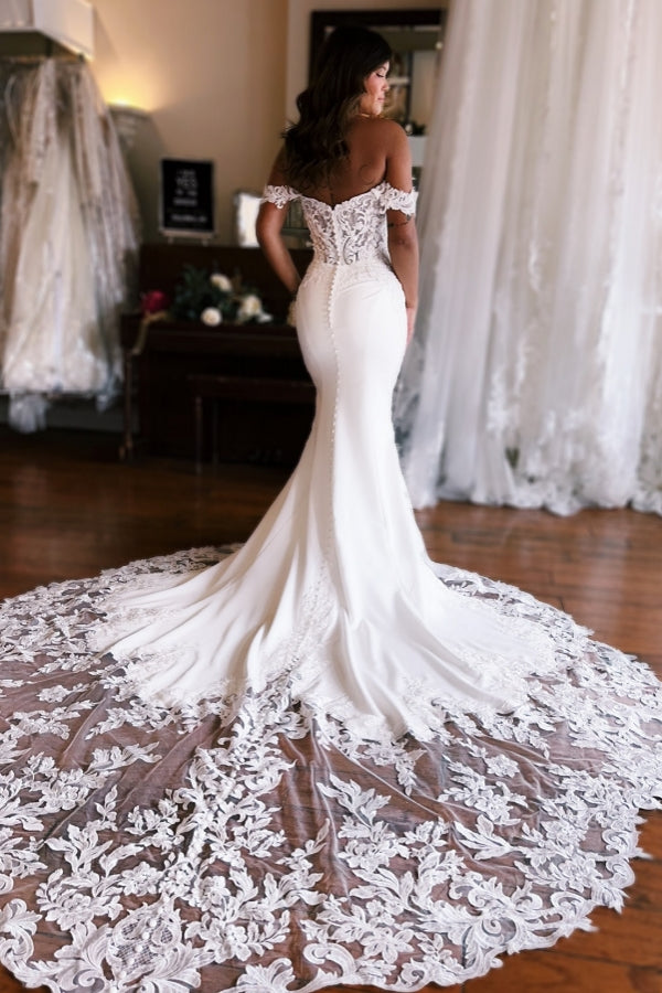 Magnifique robe de mariée sirène longue en dentelle et satin, épaules dénudées