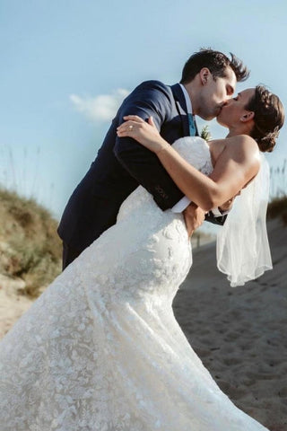 Preciosos vestidos de novia largos de sirena sin mangas con encaje