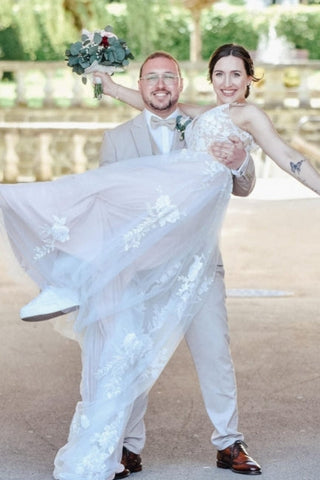 Beautiful Long White A-line V-neck Sleeveless Wedding Dress with Lace