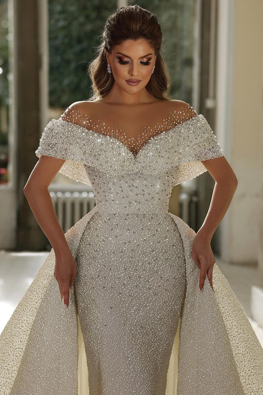 Magnifiques robes de mariée sirène à panneaux portrait ornées de perles