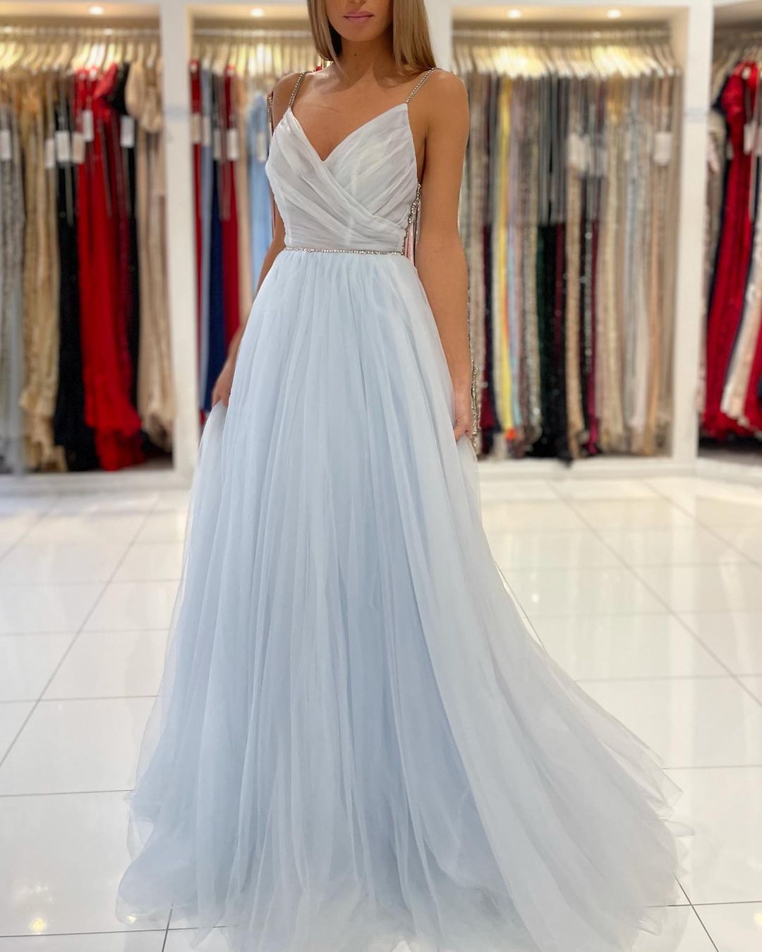 Beautiful Sweetheart Prom Dress Long Backless Tulle Evening Gowns