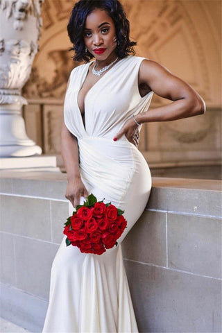 Best Long V-neck Straps Mermaid Backless Formal Evening Dresses